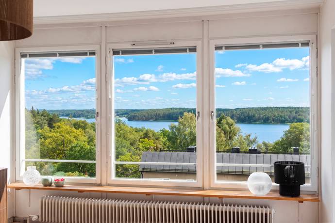 Mirabellbacken 11, Hässelby Södra Villastad, Stockholms kommun