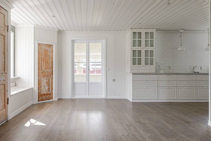 7 rum villa på Målarvägen 4 Strömsund, Strömsunds kommun - bild 4