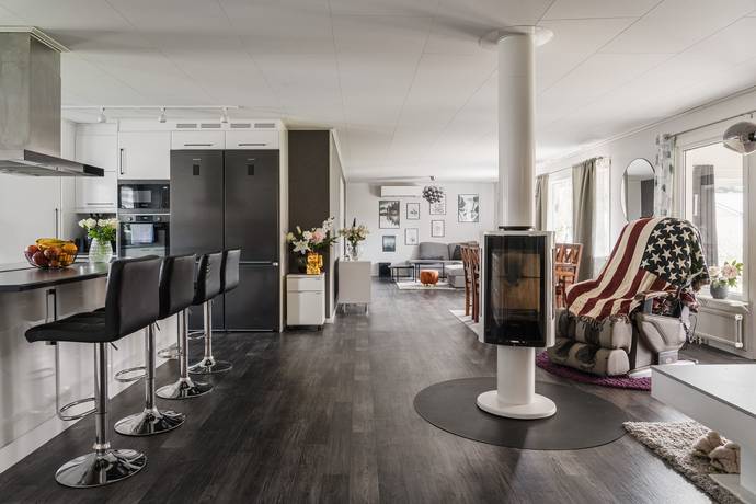 4 rum Villa på Järnvägsgatan 5 Centralt Älvsbyns kommun - bild 7