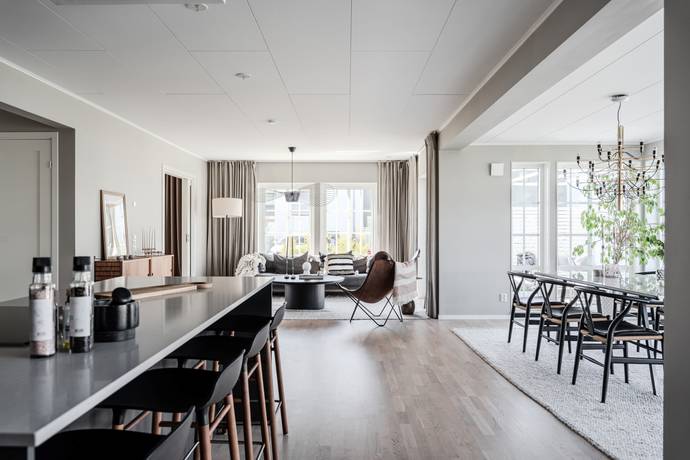 6 rum Villa på Dunmossvägen 2 Lindbacken Uppsala kommun - bild 3