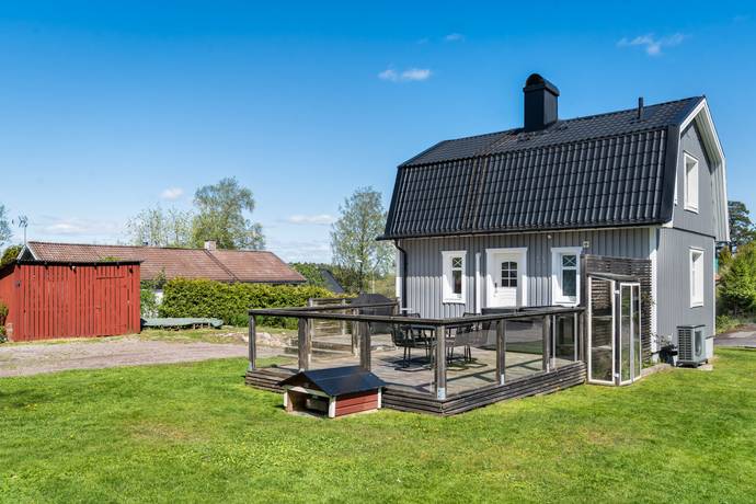 3 rum villa på Björnbärsvägen 28 Aggerud, Karlskoga kommun - bild 2