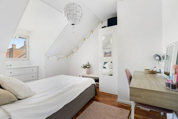 4 rum Parhus på Jarlavägen 70 Ormsta Vallentuna kommun - bild 10