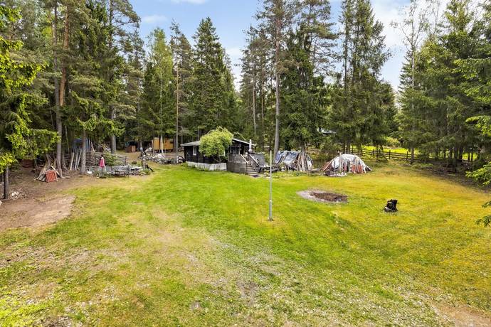 2 rum Fritidshus på Jädravägen 14 Bro Upplands-Bro kommun - bild 1