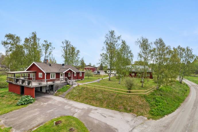 Gård utan jordbruk på Hattsundsvägen 8 Norrtälje Norrtälje kommun - bild 60