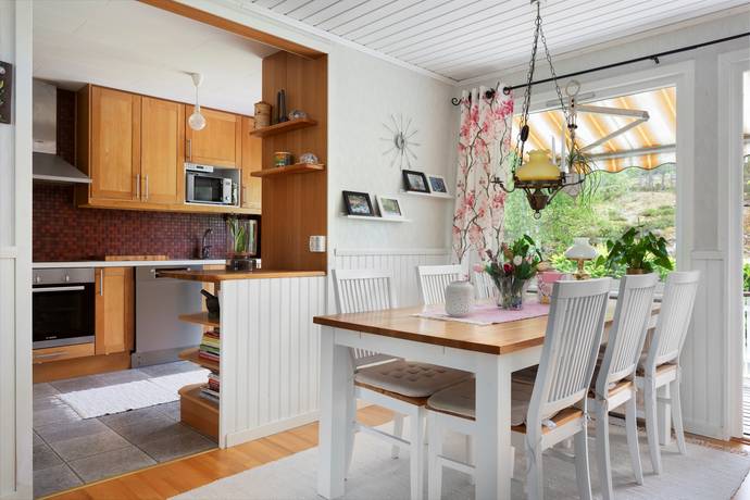 5 rum Villa på Rågvägen 21 Tyresö Centrum Tyresö kommun - bild 8