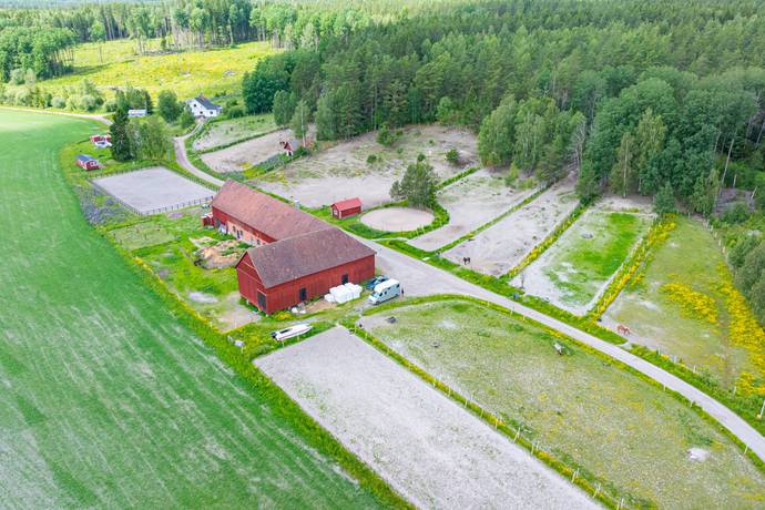4 rum Gård/skog på Norra Järpetan 432 Norra Järpetan Karlstads kommun - bild 3