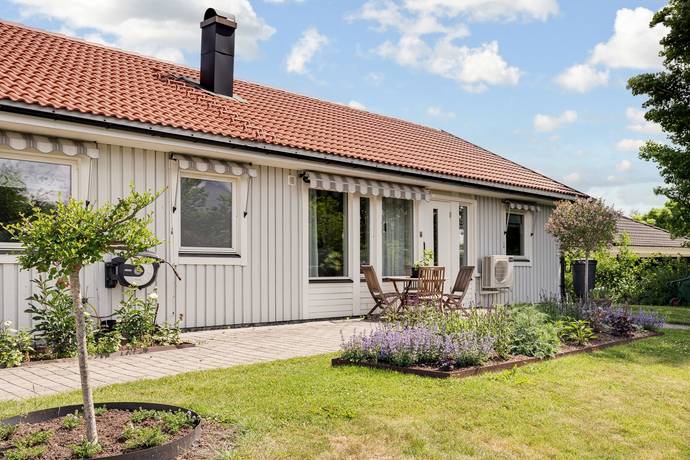 6 rum villa på Källdalsvägen 4A Alsike, Knivsta kommun - bild 2