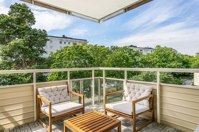 2 rum lägenhet på BIRGITTAVÄGEN 25 Jakobsberg, Järfälla kommun - bild 2