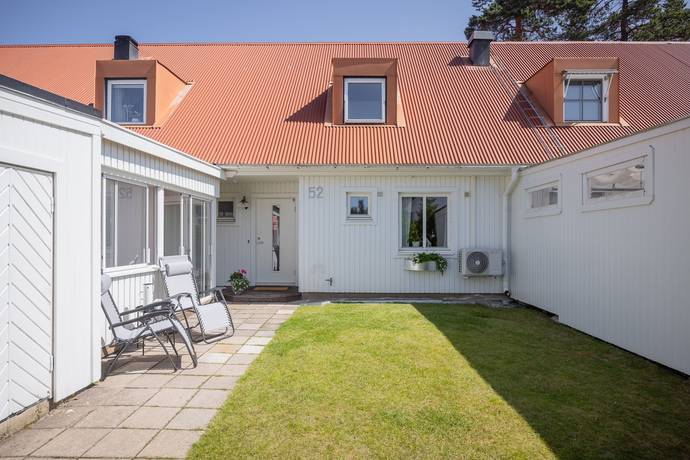 5 rum radhus på Myrbackavändan 52 Bomhus, Gävle kommun - bild 1