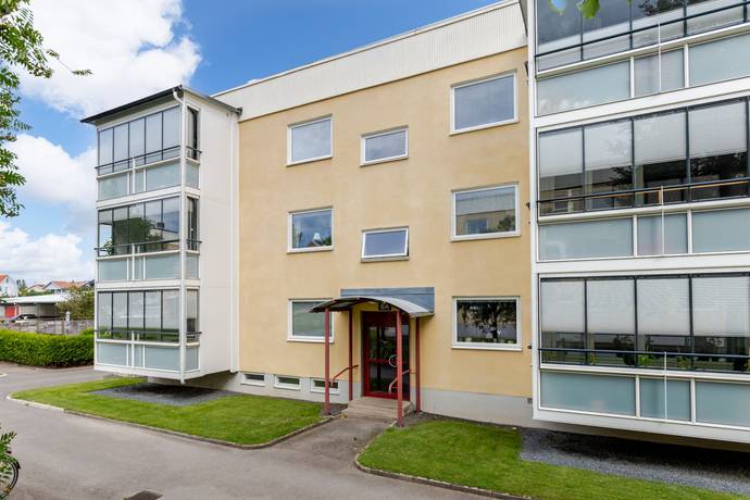4 rum Lägenhet på Gransikagatan 8A Norrmalm Skövde kommun - bild 2