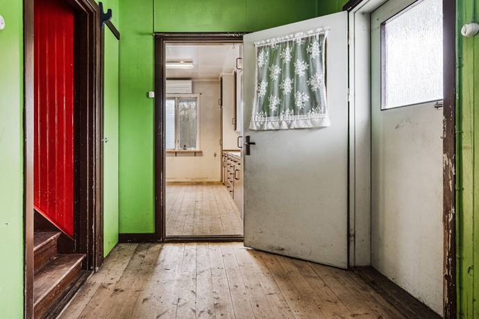 6 rum Villa på Lasjö 129 Sala kommun - bild 4