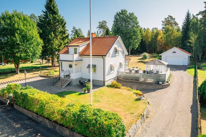 Havrevägen 5, Svanvik, Karlsborgs kommun
