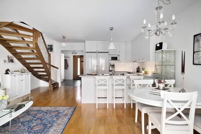 5 rum Radhus på Gyllenstiernas Allé 90  Steninge Slottsby Sigtuna kommun - bild 7