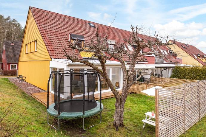 5 rum Radhus på Carl Bergstens gata 67 Klockaretorpet Norrköpings kommun - bild 3