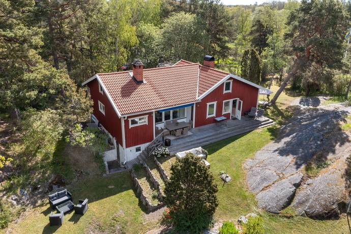 5 rum fritidshus på Överbyvägen 80 Djurö, Vindö, Värmdö kommun - bild 1