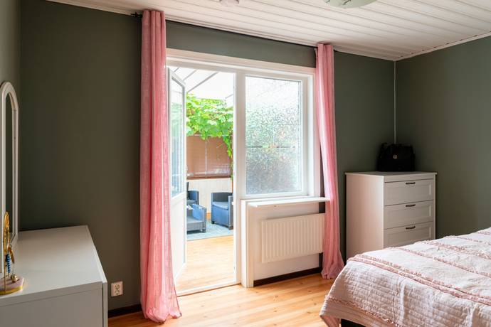 5 rum Villa på Usterstavägen 42 Näs Hallstahammars kommun - bild 18