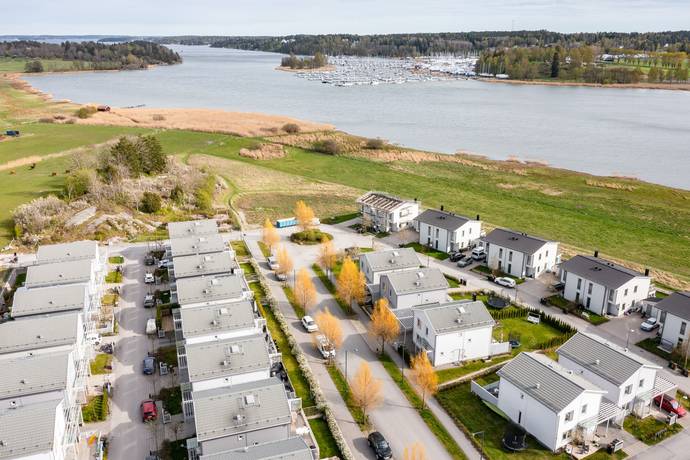 5 rum Villa på TÄLJÖVIKSVÄGEN 60 Täljöviken Österåkers kommun - bild 35