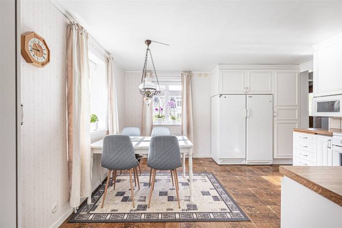 5 rum Villa på Norra Lunger Tallberga 289 Arboga kommun - bild 8