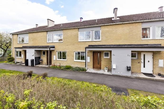 4 rum radhus på Hägnadsvägen 1B Centrum, Enköpings kommun - bild 5