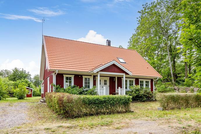 5 rum villa på Hökabergsvägen 2 Förlösa, Kalmar kommun - bild 1