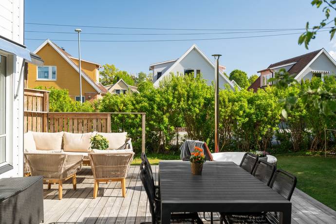 6 rum villa på Jakobslundsvägen 7 Segeltorp, Huddinge kommun - bild 2