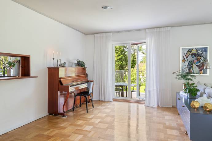 7 rum Villa på Sandstensvägen 17 Ensta Täby kommun - bild 7