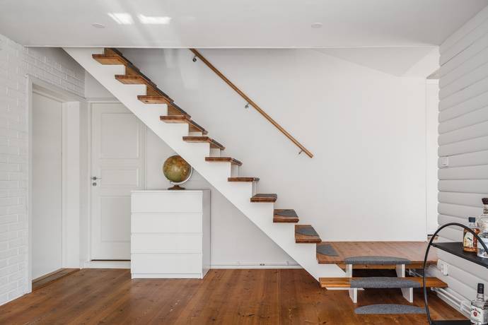 7 rum Villa på Kvinnerstatorp 316 Örebro kommun - bild 39