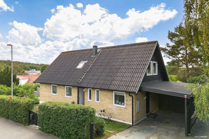 6 rum Villa på Cypressgatan 6 Hagen Göteborgs kommun - bild 2