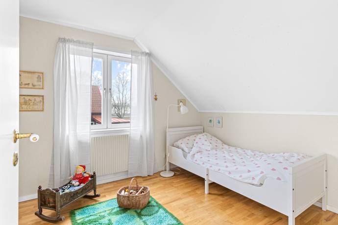 8 rum Villa på Björkgatan 55 Fålhagen Uppsala kommun - bild 48
