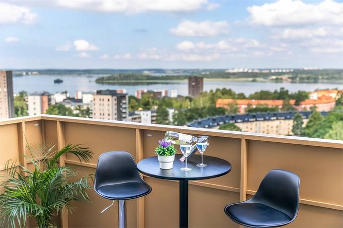 2 rum lägenhet på KÄLLTORPSVÄGEN 11 - vån 15/15 Kallhäll, Järfälla kommun - bild 1