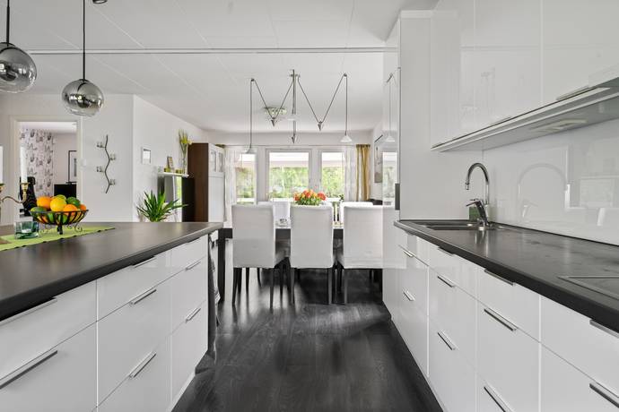 6 rum villa på Grönsaksvägen 125 Arnö, Nyköpings kommun - bild 5