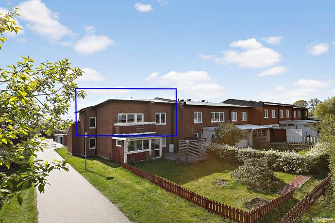 2 rum lägenhet på Flinkagatan 23 Kumlaby, Kumla kommun - bild 1