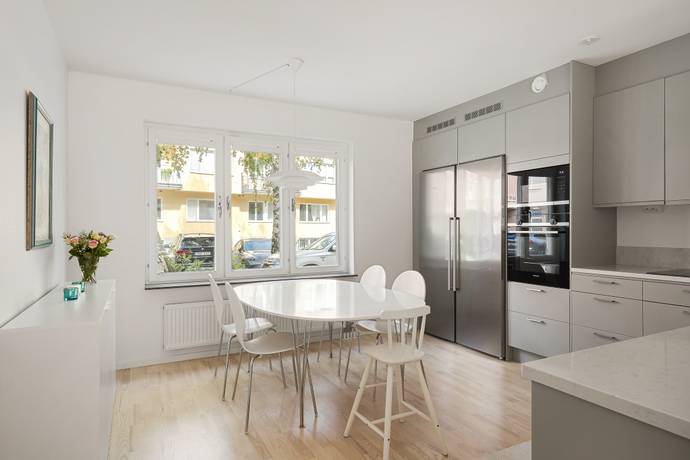 4 rum lägenhet på Charlottenburgsvägen 15 Råsunda, Solna kommun - bild 1