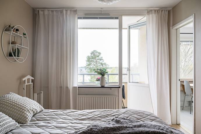2 rum Lägenhet på Lädersättravägen 109 Kallhäll Järfälla kommun - bild 2