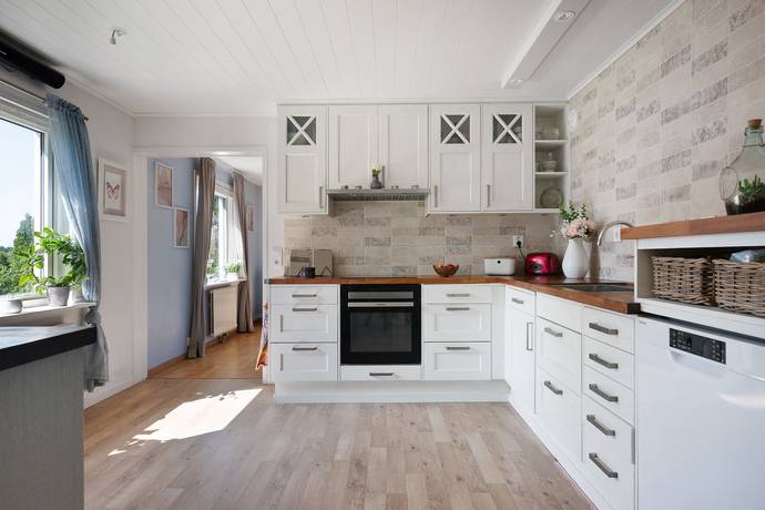 4 rum villa på Backavägen 8 Tuntorp, Lysekils kommun - bild 2