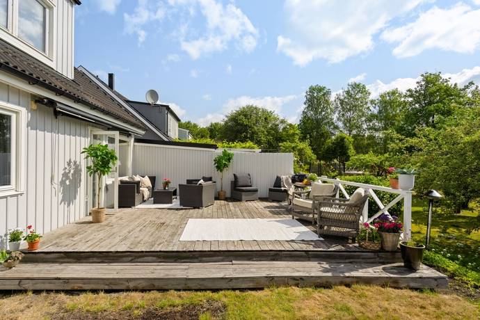 villa på Klövervägen 5 Järfälla, Järfälla kommun - bild 4