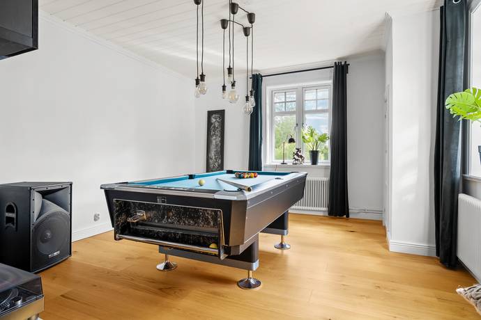 245 m² Villa på Brädgatan 17 & 17A Östermalm Sundsvalls kommun - bild 28