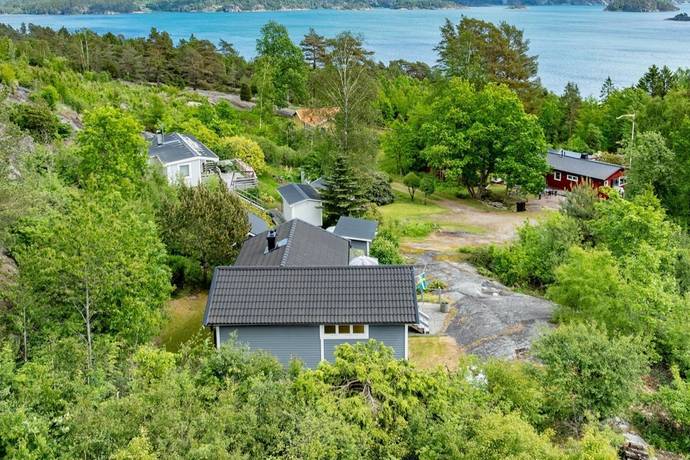 3 rum villa på Sköllungen 356 Brastad, Lysekils kommun - bild 1