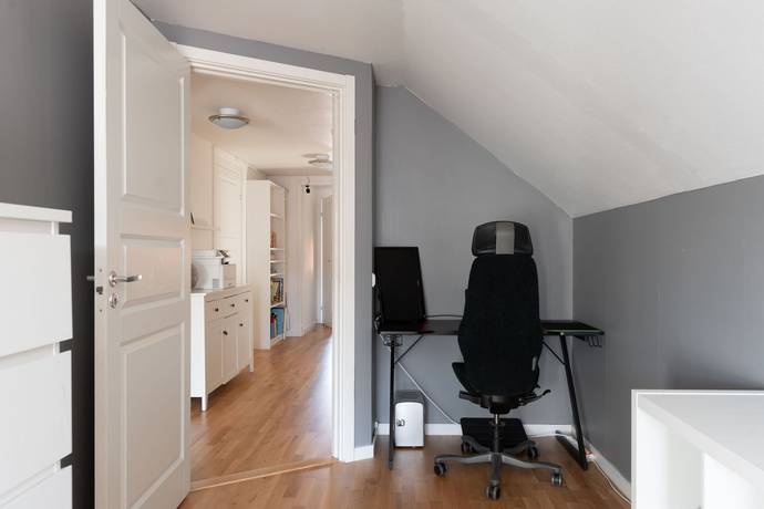 6 rum Villa på Teggatan 35 Korsta Kumla kommun - bild 32