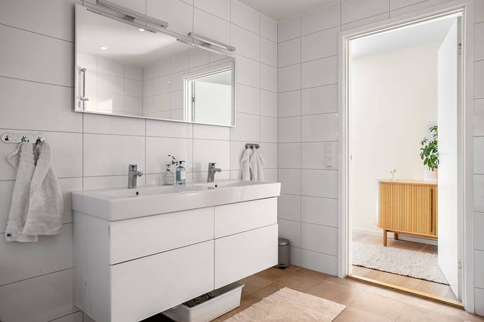 220 m² Villa på Hovås bautastensväg 13 Hovås Göteborgs kommun - bild 42