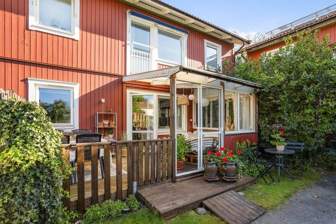 4 rum lägenhet på Kosmosgränd 9 Skälby, Järfälla kommun - bild 1