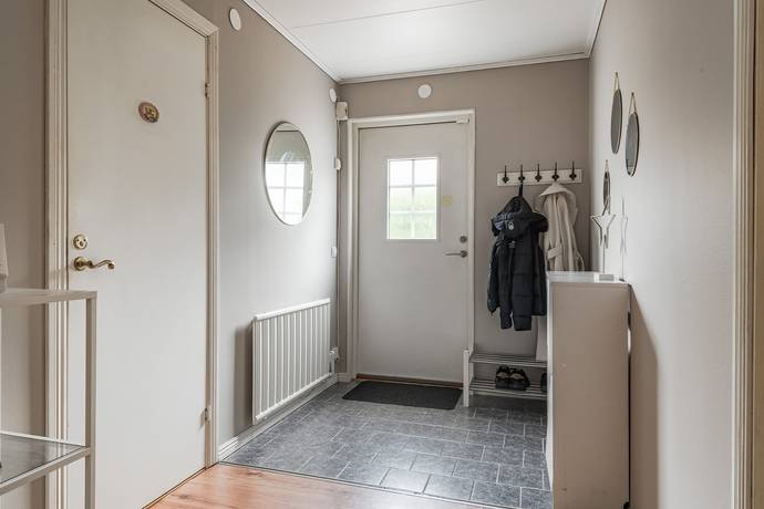 5 rum Villa på Vitsippestigen 10 Mantorp Mjölby kommun - bild 3