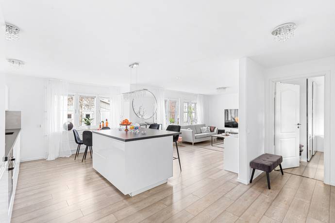 2 rum Lägenhet på Västgötaresan 42B Sävja Uppsala kommun - bild 3