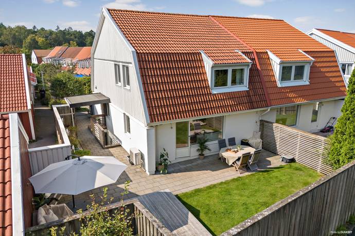 6 rum parhus på Sisjövägen 279 Sisjön, Göteborgs kommun - bild 3