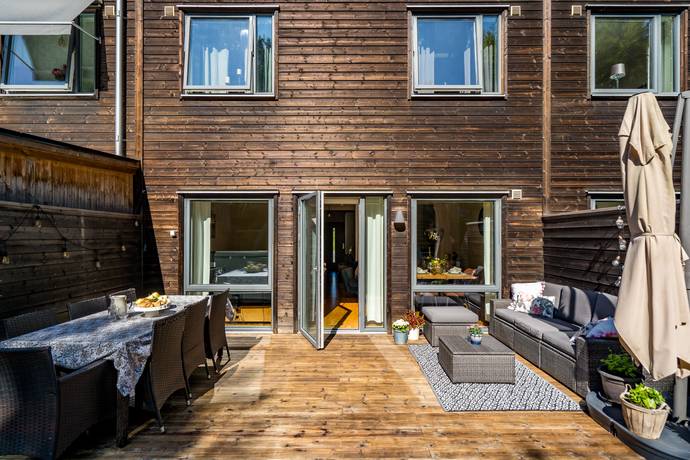 Lakevägen 32G, Ekeby-Almby, Örebro kommun