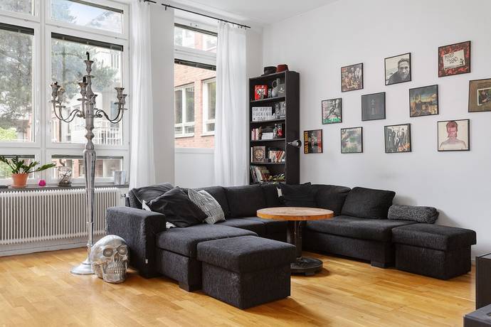 3 rum lägenhet på Dymlingsgränd 11  Hägerstensåsen, Stockholms kommun - bild 2