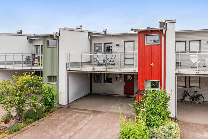 5 rum radhus på Tennisvägen 8 Brandholmen, Nyköpings kommun - bild 2