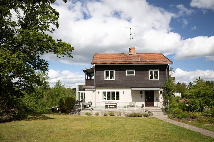 9 rum villa på Åsevägen 5 Danderyd Nora, Danderyds kommun - bild 3
