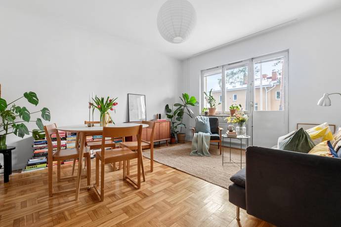 2 rum Lägenhet på Sköntorpsvägen 102, 2tr Årsta Stockholms kommun - bild 2