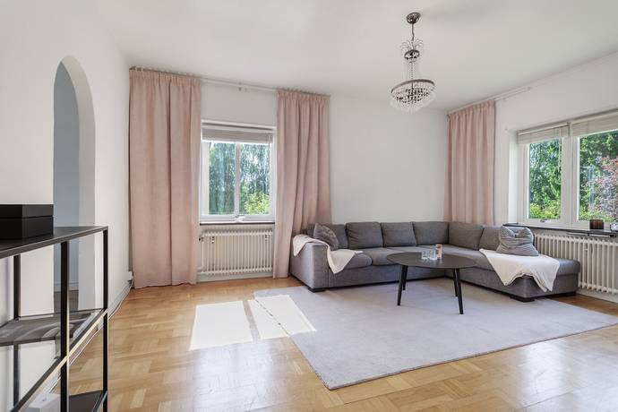 Drottninggatan 44C, Centrum, Trollhättans kommun